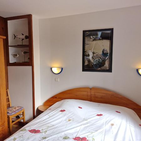 Le Dy En Fleurs Villa Saint-Maurice-en-Cotentin Екстериор снимка